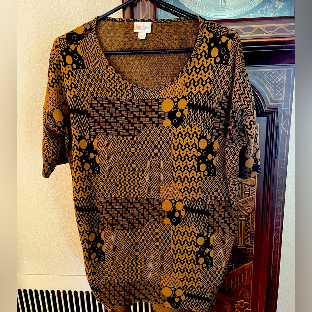 Black and Carmel XXS LuLaRoe.